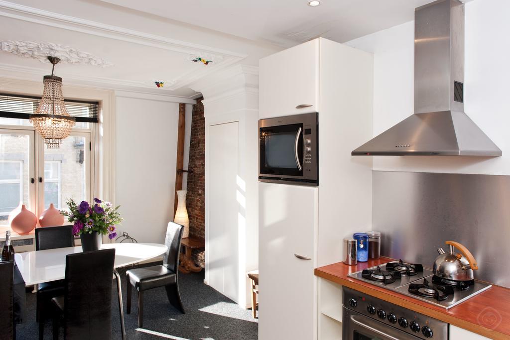 Canal Holiday Apartment Amsterdam Room photo